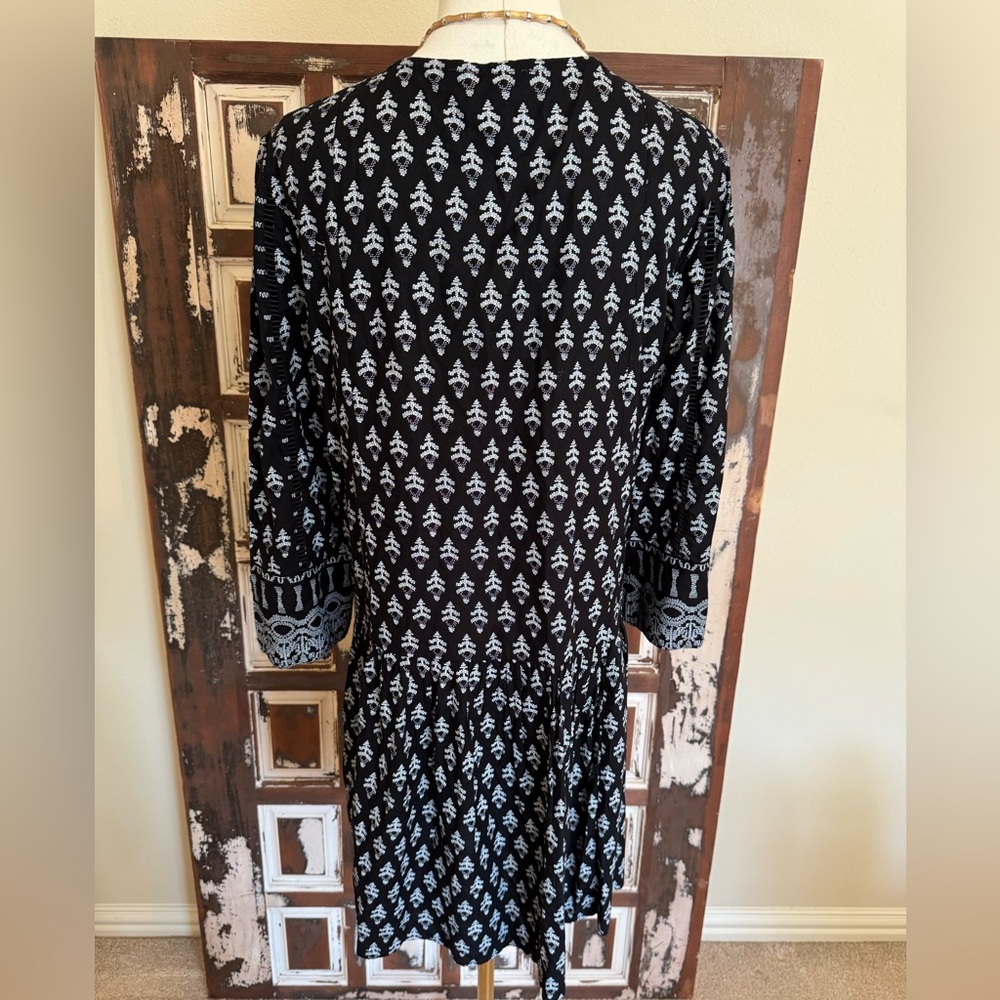 Anthropologie Vanessa Virginia mini dress - size M - Picture 8 of 11